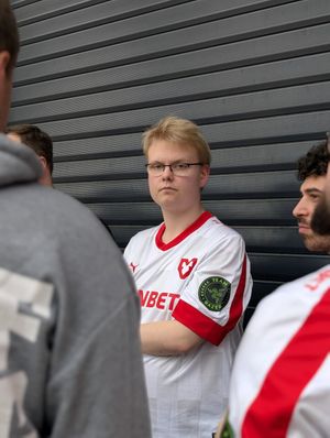 Image post by @mousesports on Twitter