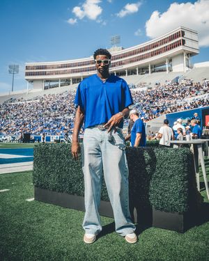 Image post by @memphisfootball on Instagram