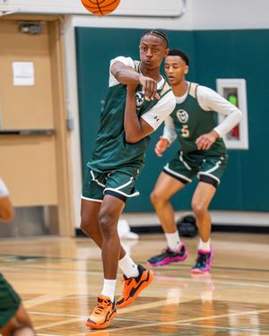 Image post by @csumbasketball on Instagram