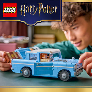 Image post by @smythstoys on Instagram