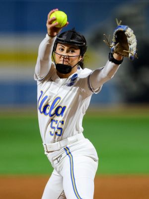 Image post by @uclasoftball on Instagram