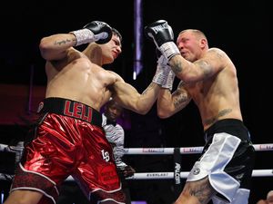 Image post by @MatchroomBoxing on Twitter