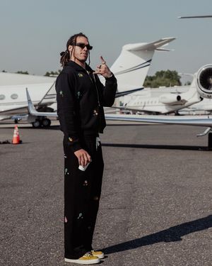 Image post by @aarongordon on Instagram