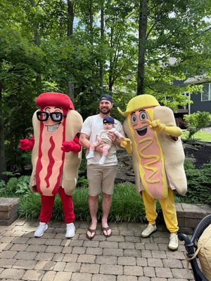 Image post by @CleHotDogs on Twitter