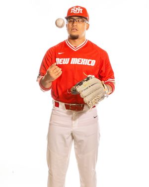Image post by @unmlobobaseball on Instagram