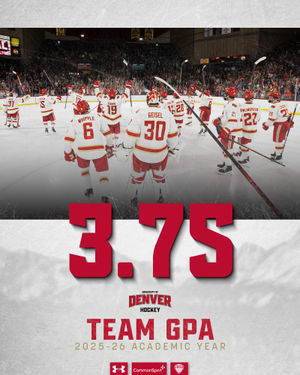 Image post by @du_hockey on Instagram