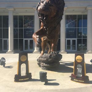 Image post by @queensathletics on Instagram