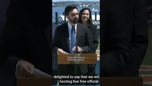 Video post by @nbcnewyork on YouTube