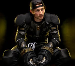 Image post by @purehockey on Instagram
