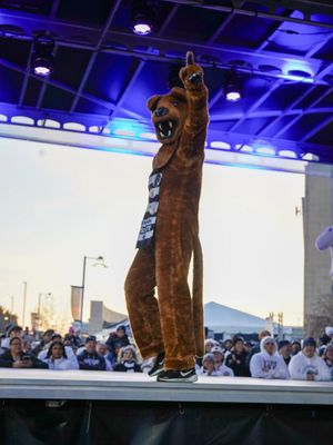 Image post by @pennstatequarterbackclub on Instagram
