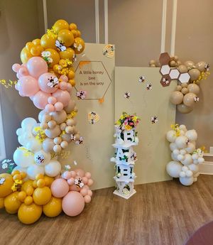 Image post by @Heather's Balloon Boutique & Decor on Facebook