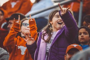 Image post by @texassoftball on Instagram