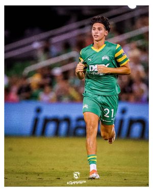 Image post by @tbusoccer on Twitter