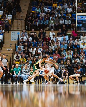 Image post by @basketballaus on Instagram