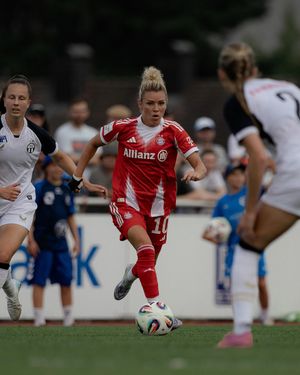 Image post by @fcbfrauen on Instagram