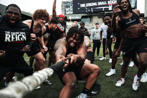 Image post by @the_clay_colvin on Twitter