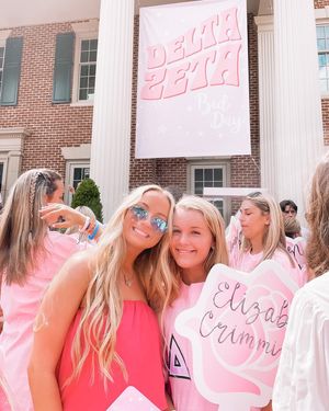 Image post by @bamadeltazeta on Instagram
