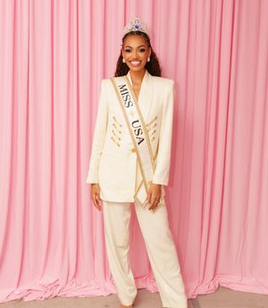 Image post by @missusa on Instagram