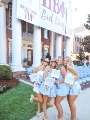 Image post by @uapibetaphi on Instagram