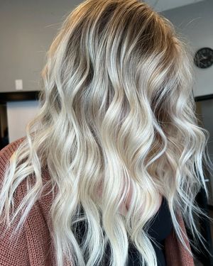 Image post by @behindthechair_com on Instagram
