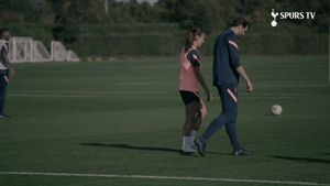 Image post by @SpursWomen on Facebook