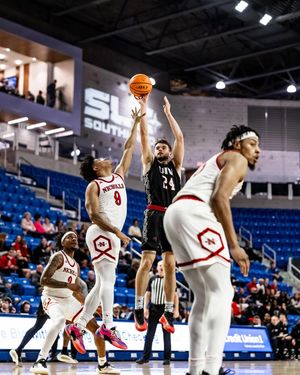 Image post by @uiwmensbasketball on Instagram