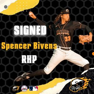 Image post by @gohoneyhunters on Instagram