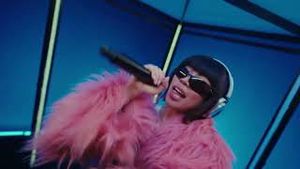Video post by @88rising on YouTube