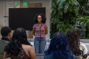 Image post by @washusamfoxschool on Instagram