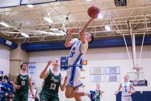 Image post by @oregonsportsphotos on Instagram