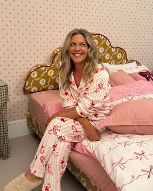 Image post by @georgeatasda on Instagram