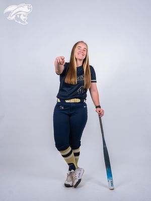 Image post by @csubucssoftball on Instagram