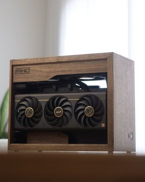 Image post by @asus on Instagram