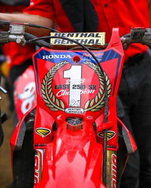 Image post by @racerxonline on Instagram