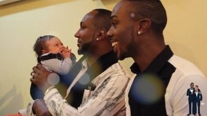 Video post by @therealdadsofnewyork on Instagram