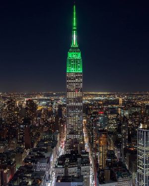 Image post by @empirestatebldg on Instagram