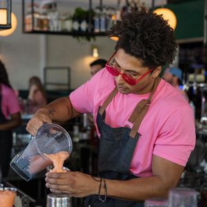 Image post by @heyshybird on Instagram