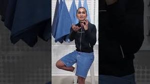 Video post by @bretmanrock on YouTube