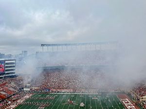 Image post by @LonghornNetwork on Twitter