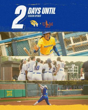 Image post by @hofstrasoftball on Instagram