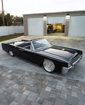 Video post by @barrettjacksontv on TikTok