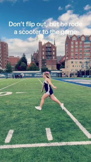 Video post by @andreahxli on TikTok