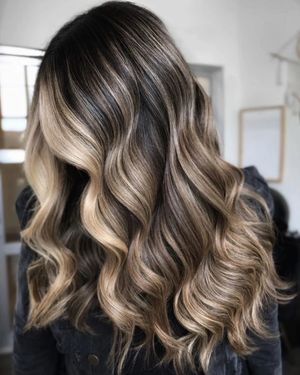 Image post by @behindthechair_com on Instagram