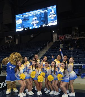 Image post by @hofstradanceteam on Instagram
