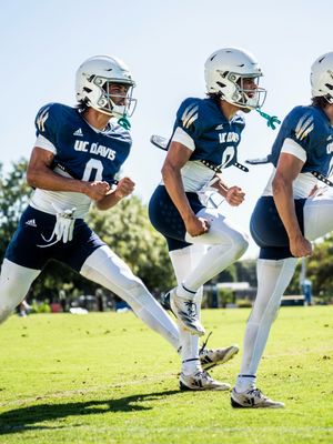 Image post by @ucdavisfootball on Instagram