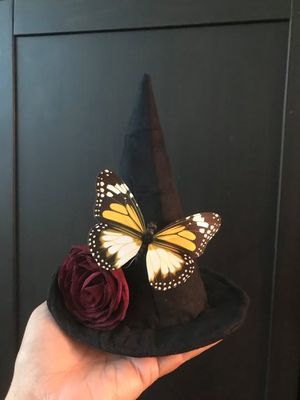 Image post by @mermaidencreations on Facebook