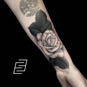 Image post by @tattoosouto on Instagram