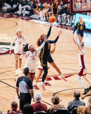 Image post by @calwbball on Instagram