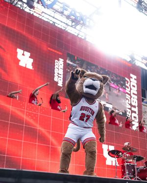Image post by @houstoncougars on Instagram