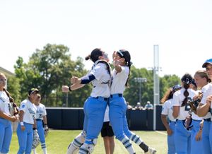 Image post by @etbu_softball on Instagram